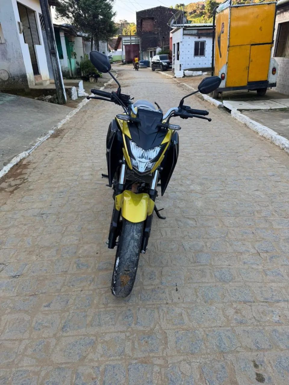 CB Twister 2024 - Foto 2