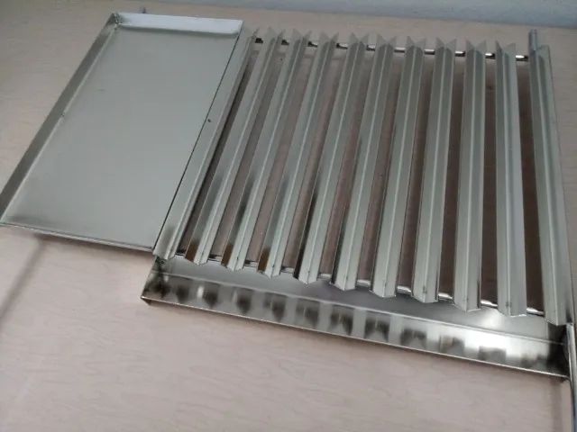 Excelentes grelhas profissionais de inox com chapa auxiliar - Foto 2