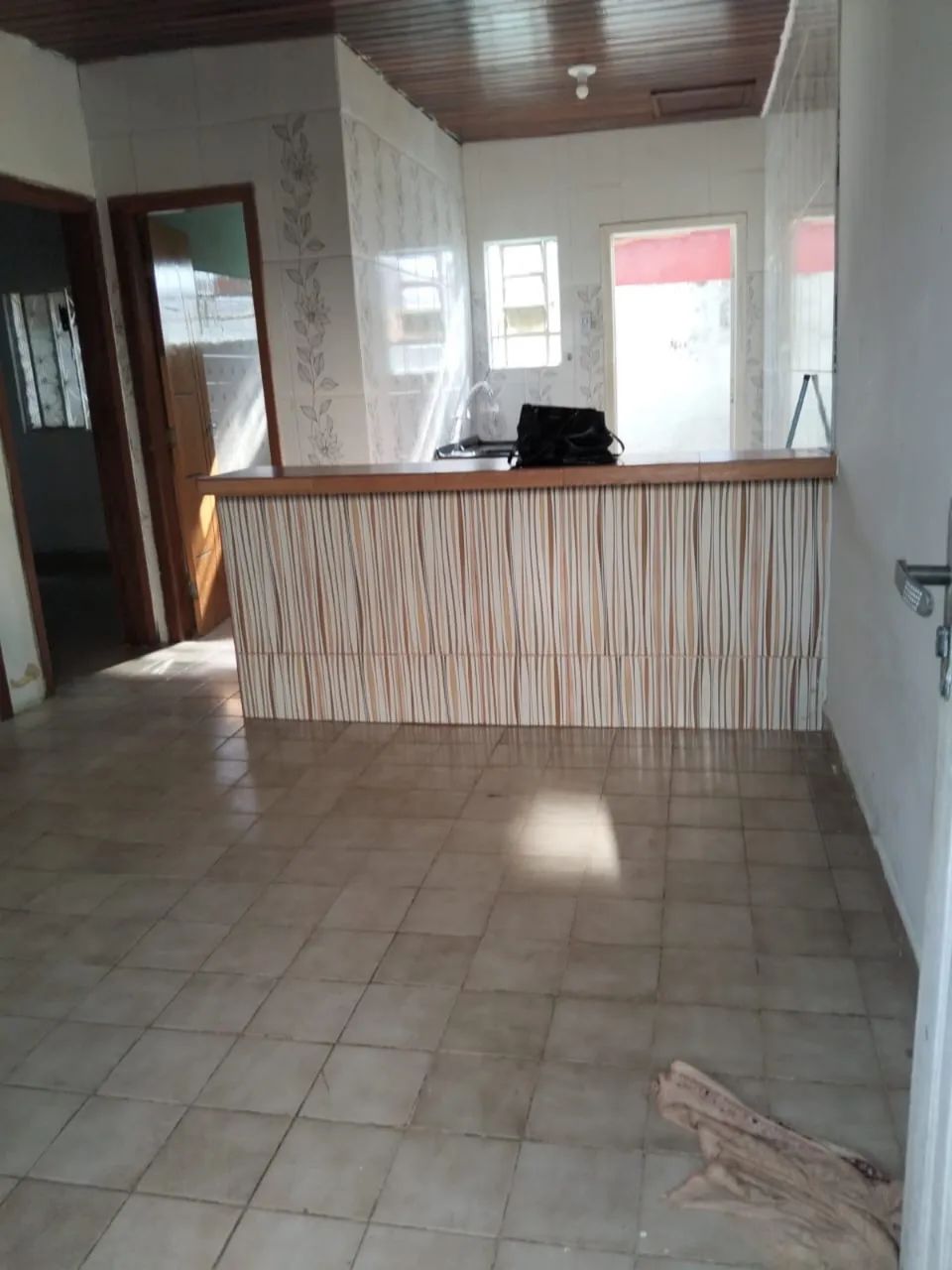 Alugo apartamento 