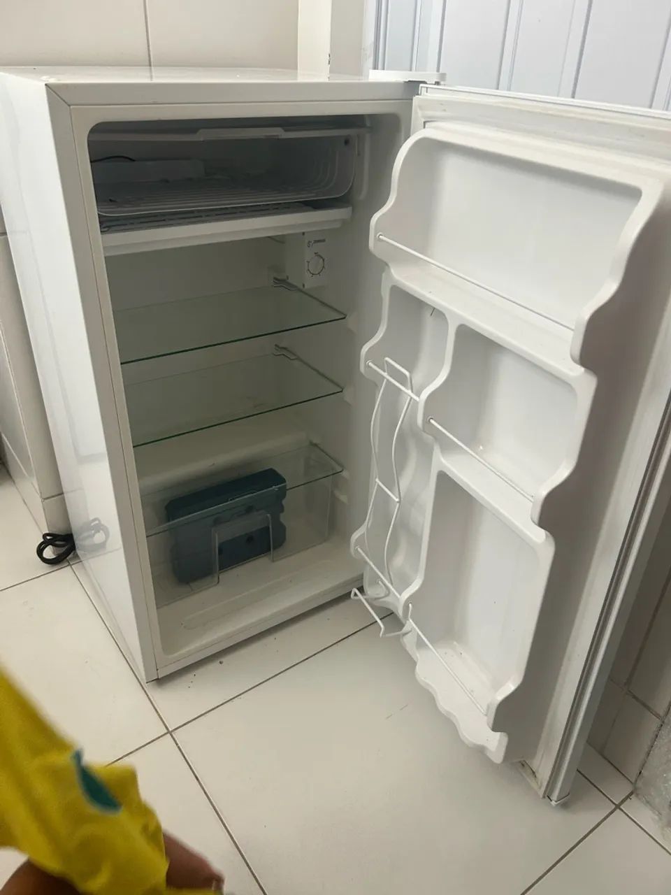 Frigobar Midea - Foto 4
