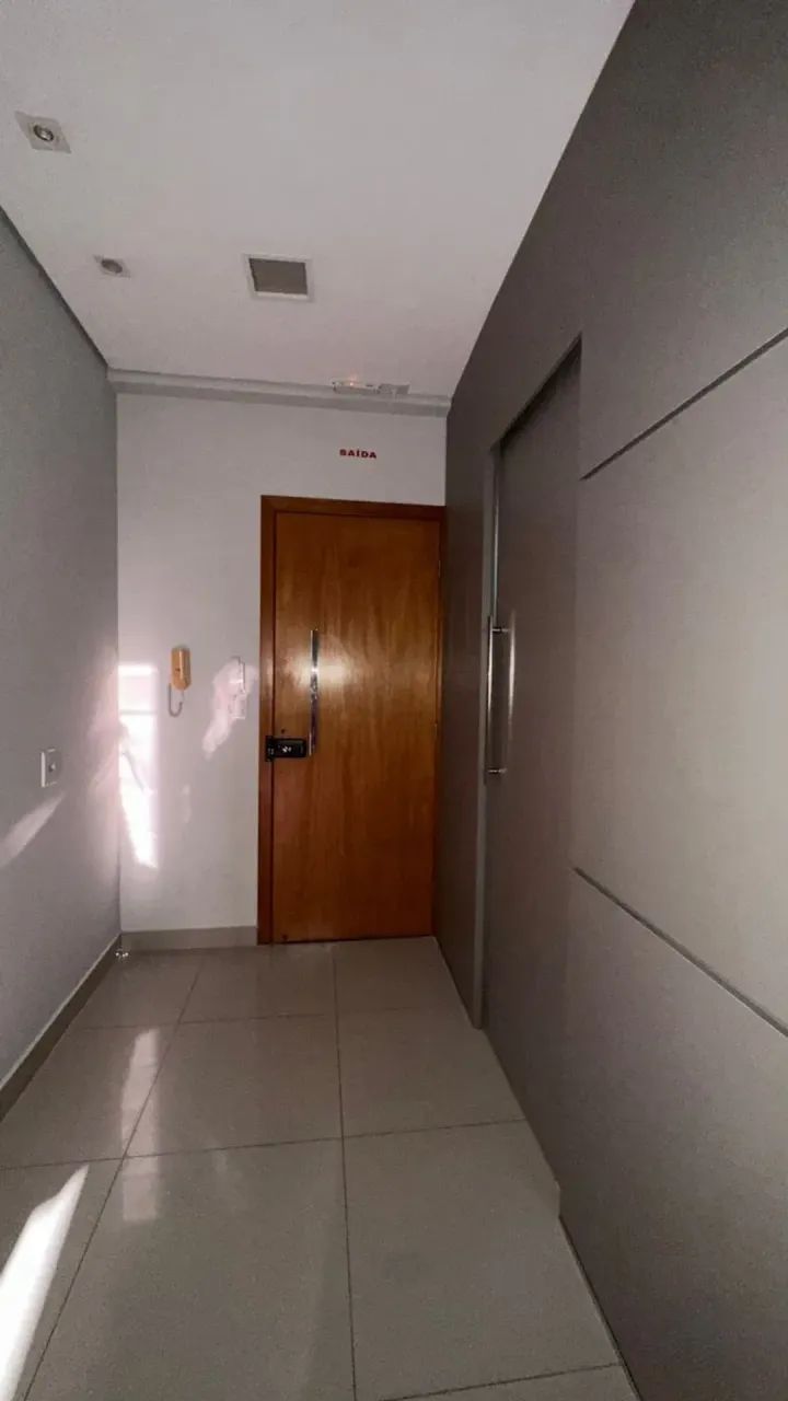ALUGO sala comercial com divisórias, aprox. 52m² área - Av. Hist. Rub. de Mendonça - Cuiab - Foto 4