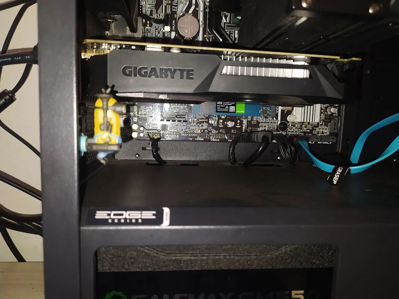 GTX 1050 TI - Foto 3