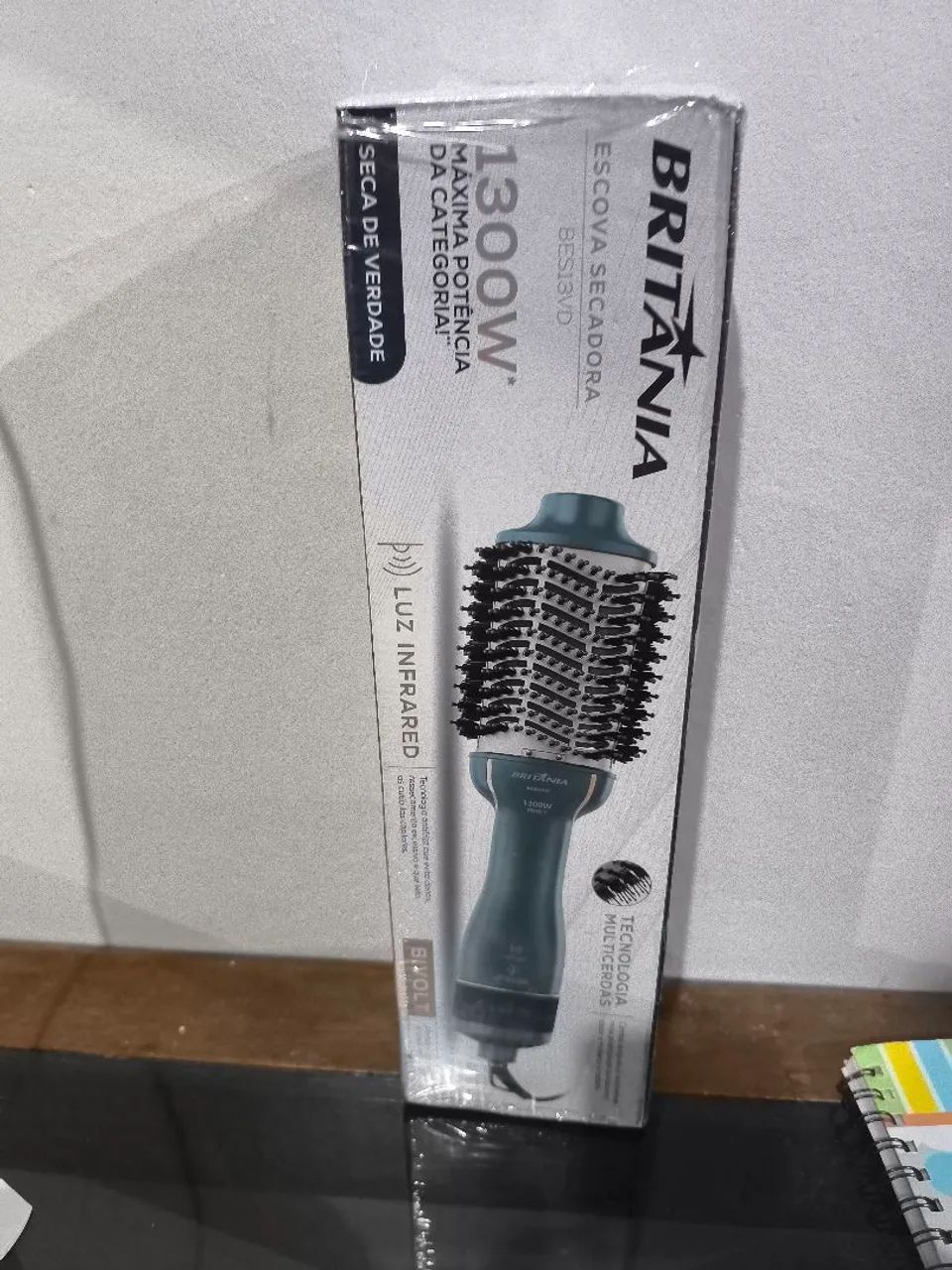 Escova e secadora Britânia 