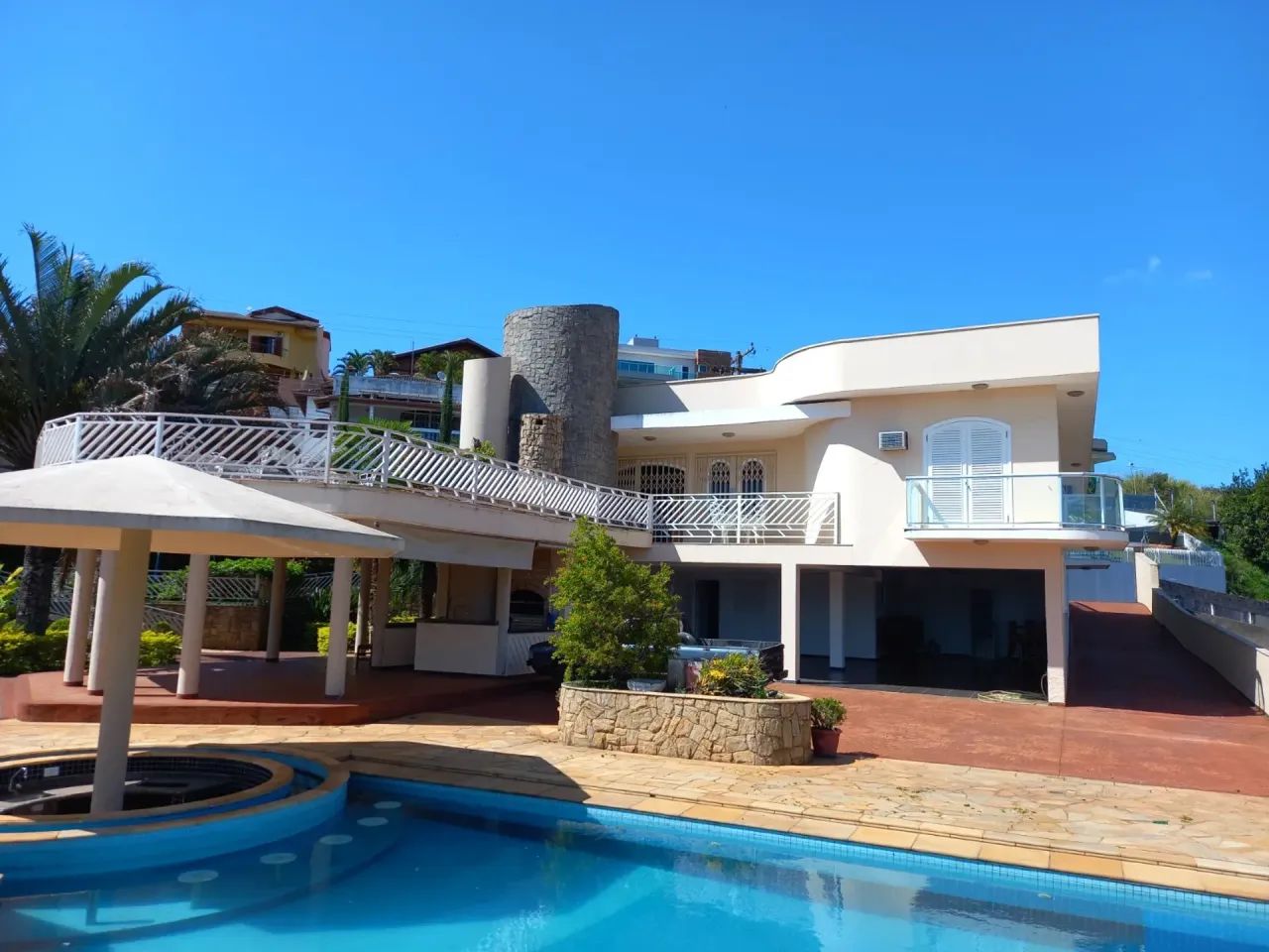 Casa para venda com 685 metros quadrados com 3 quartos - Foto 5