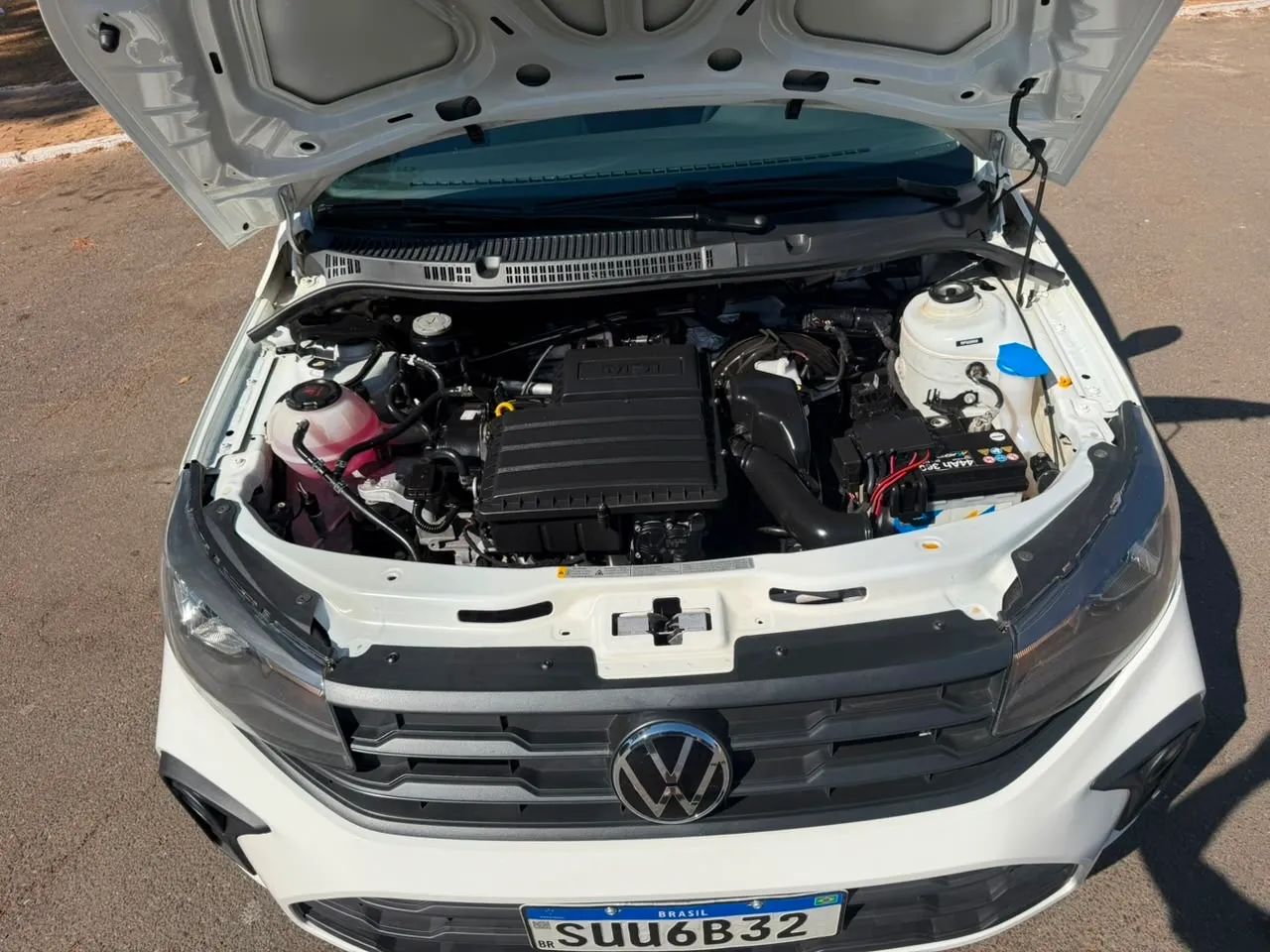 Volkswagen Saveiro Robust 1.6 Total Flex 16V CD 2024 - Foto 10