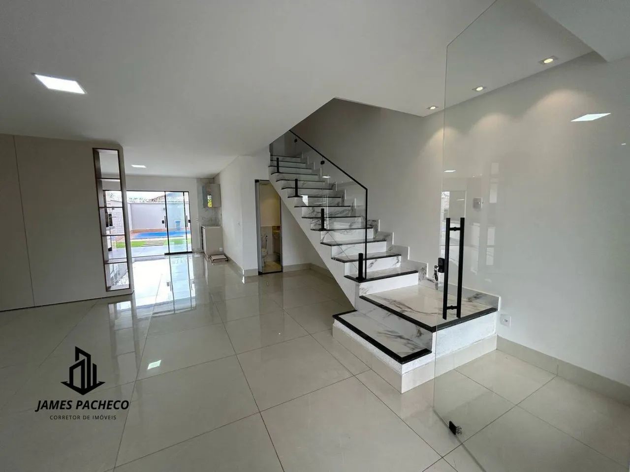 Casa a venda 3 quartos 1 suíte, 190m² - Setor Goiania 2 - Foto 3
