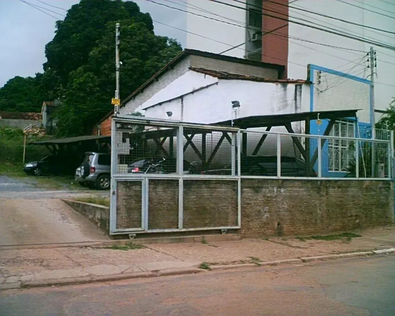Edifício para locação, são 38 salas com banheiros indiduais - próximo AMECOR - Foto 4