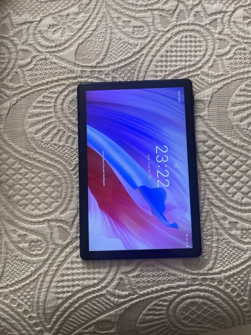 Tablet semi novo