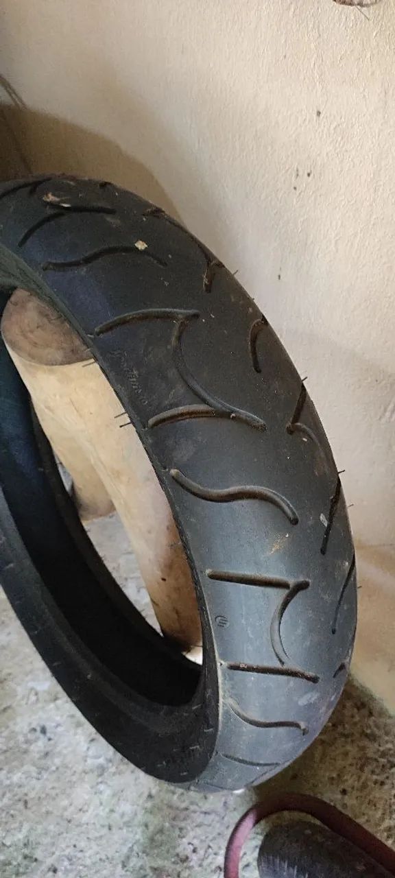 Pneu 17 maggion moto