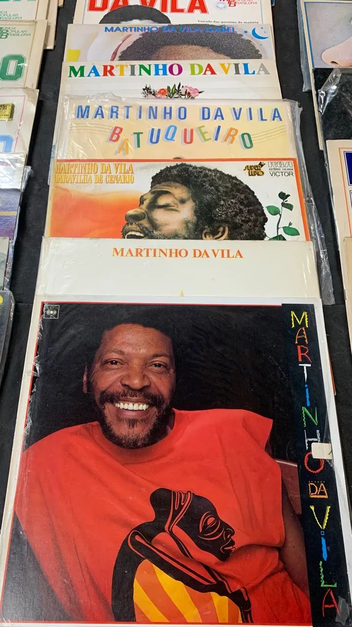 MPB no samba, 43 LPs por 30 reais cada disco - Foto 5