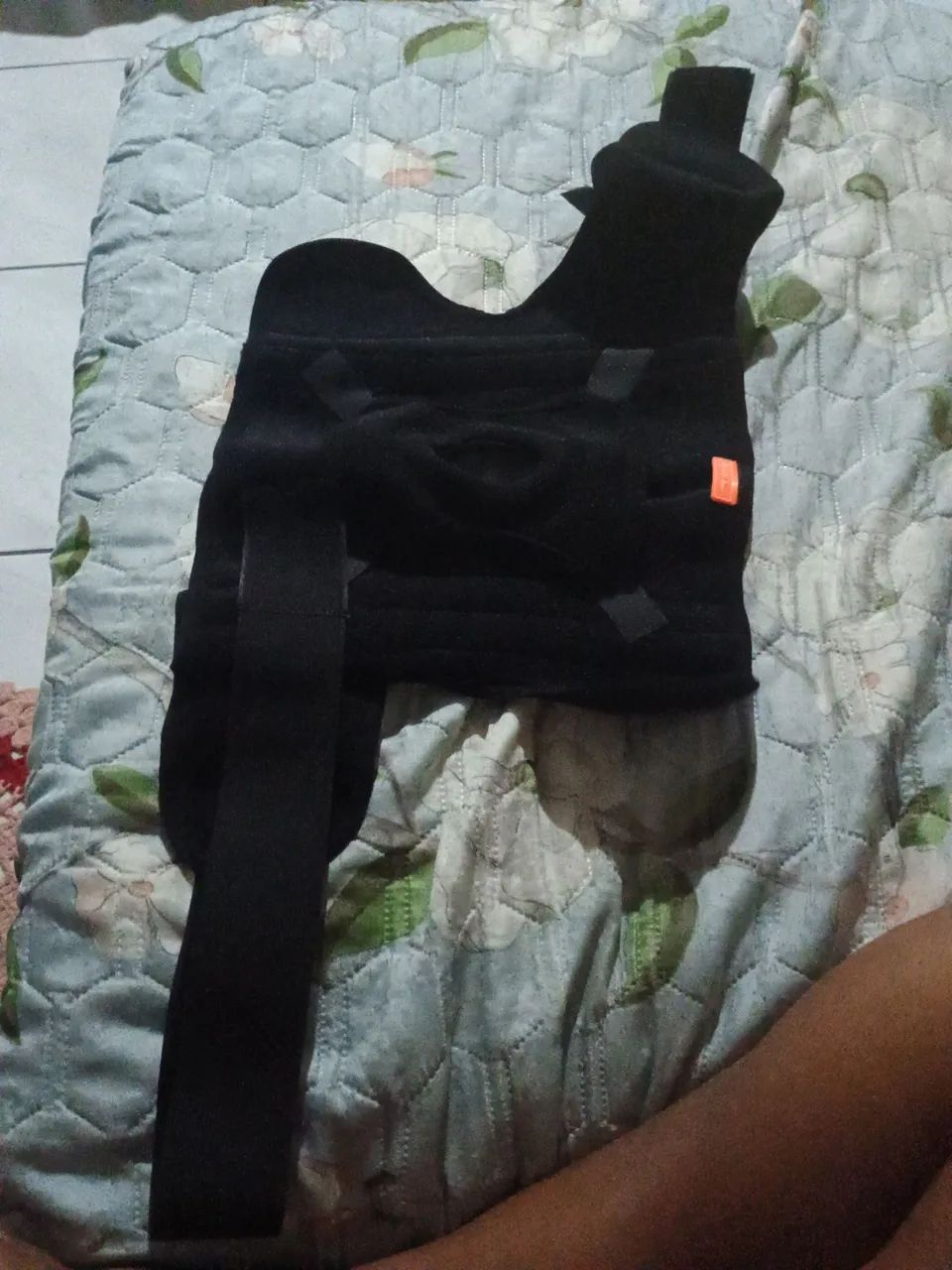 Joelheira e postura erta e aproveitar a vida  - Foto 5