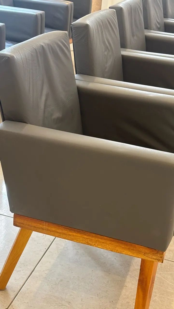 VENDO POLTRONAS