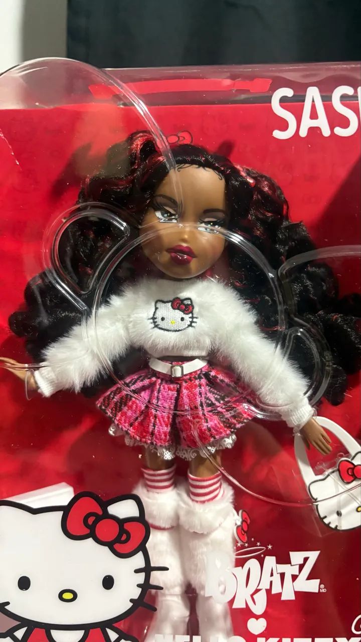 Bratz hello kitty Sasha  - Foto 2