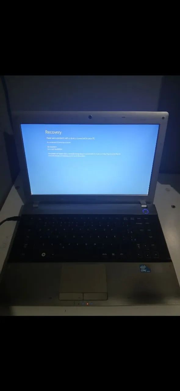 Notebook Samsung NP-RV411