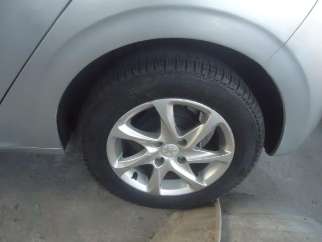 Peugeot 208 1.5 M. 2014 Único Dono! c/ teto panorâmico - Foto 3