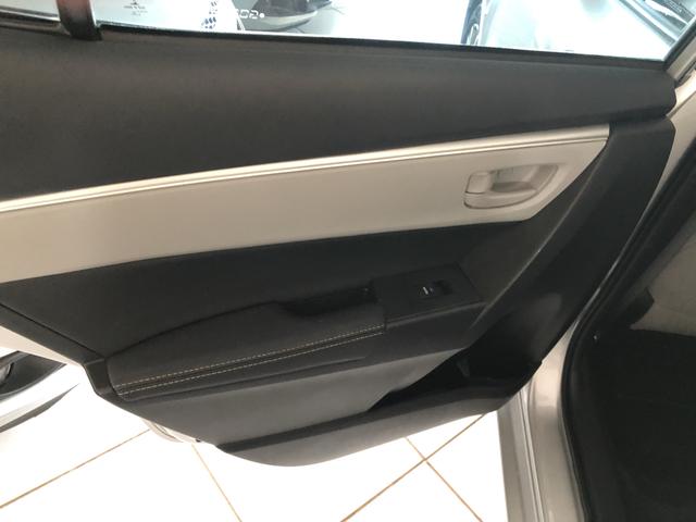 Toyota/Corolla 2.0 xei ano 2016 automático com 45 km - Foto 15