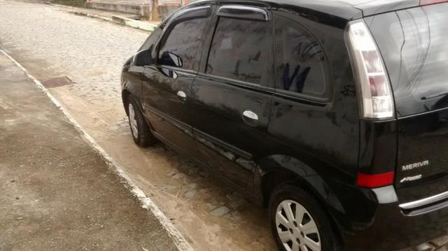 Meriva 09/10 completa câmbio manual-vendo/troco por carro mais novo - Foto 3
