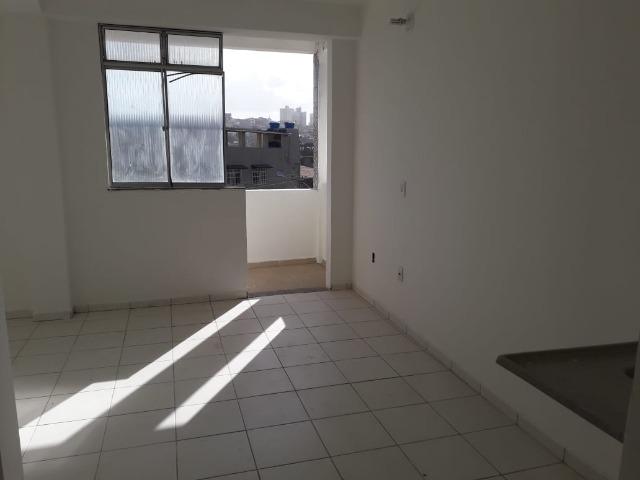 Alugam-se Lofts / kitnets Boca do Rio próximo ao Atakarejo - Foto 5