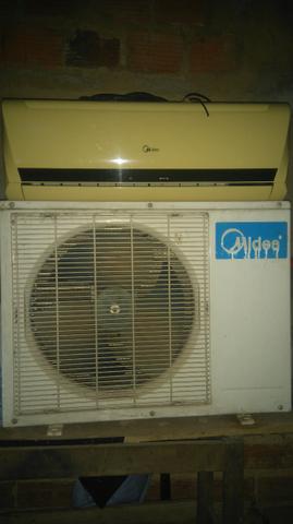 Split mídeia 7000 btus semi-novo 650 cartão 3x e avista 600