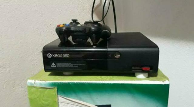 Xbox 360 Troco ou Vendo