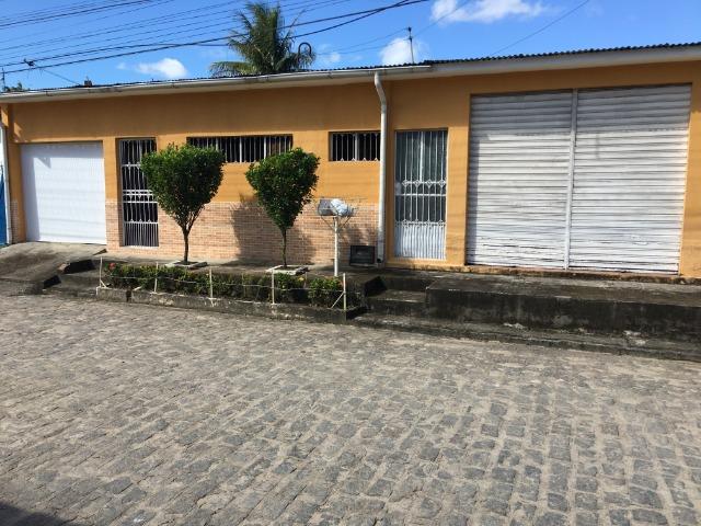 Casa e ponto comercial