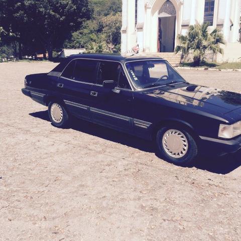 Opala Diplomata SE , 6 cl , preto , impecável , carro pronto para placa preta - Foto 4