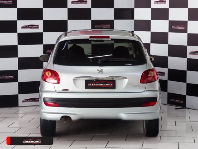 PEUGEOT 207 2010/2011 1.4 XR SPORT 8V FLEX 4P MANUAL - Foto 5