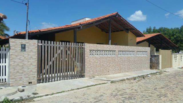 Casa na Praia do Coqueiro - Foto 2