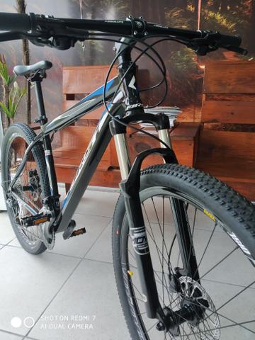 Bicicleta aro 29 First Atrix 27V Shimano alívio - Foto 5