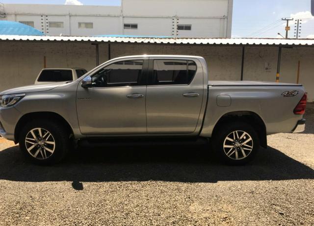 Hilux SRX - Foto 4