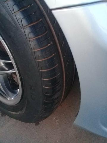 Vendo um carro celta bem conservado - Foto 4