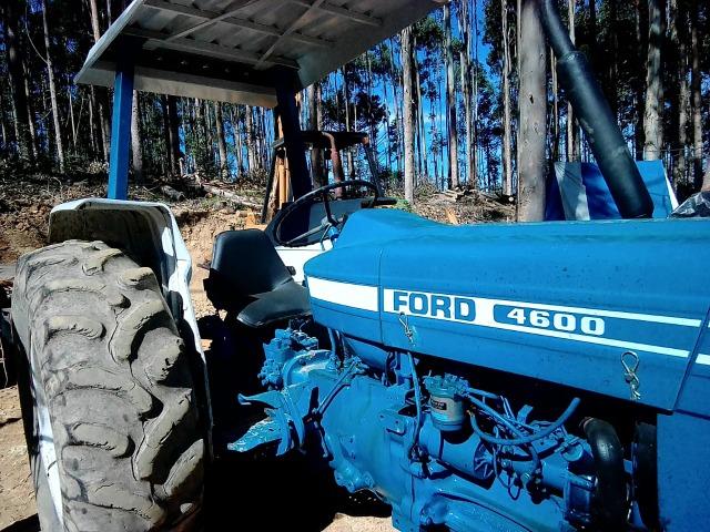 Trator Ford 4600