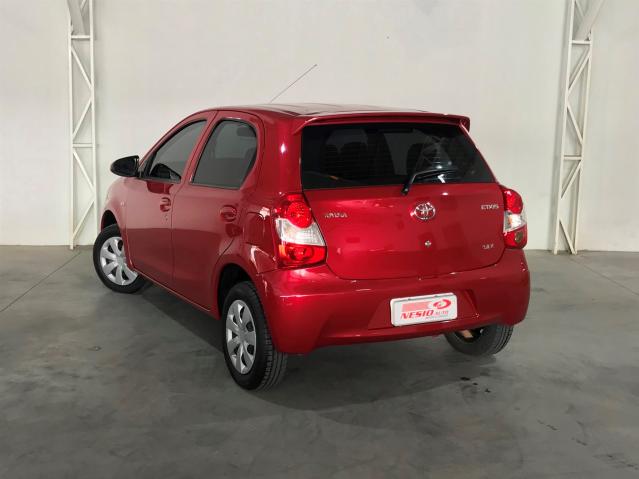 TOYOTA ETIOS 2015/2015 1.3 X 16V FLEX 4P MANUAL - Foto 4