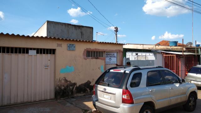 Vendo ótima casa de 3 quartos na QR 429 - Foto 14