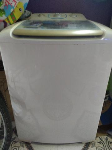 Máquina de lavar Electrolux 15 kg