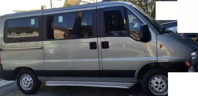 Van Pegout Boxer MiniBus 16 Lugares