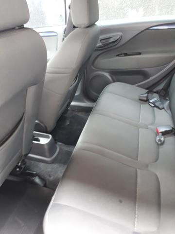 Fiat Punto Attractive 1.4 8V 2015 IMPECÁVEL! - Foto 12