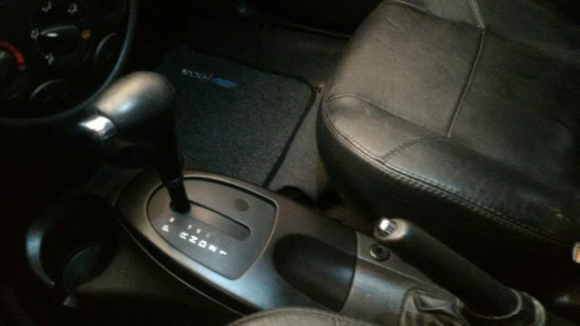 Vendo Ford Focus 2.0 16v automático - Foto 3