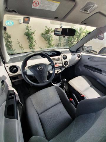 Toyota Etios 2013 - Foto 3