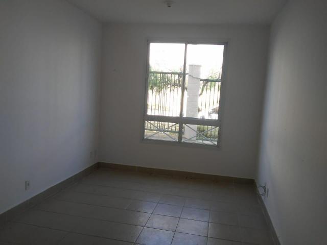 Aluga se ap 2/4 sala cozinha área de serviço - Foto 8