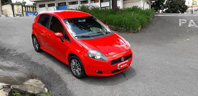 Fiat/ Punto sporting 1.8 2012 completo câmbio manual troco carro/moto - Foto 2