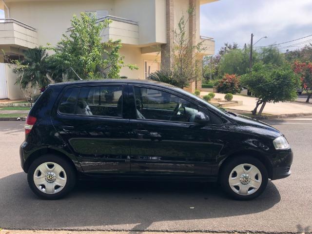VW Fox 1.6Mi 2009 Completo Ar Dir. Virdro Trava Alarme - Foto 2