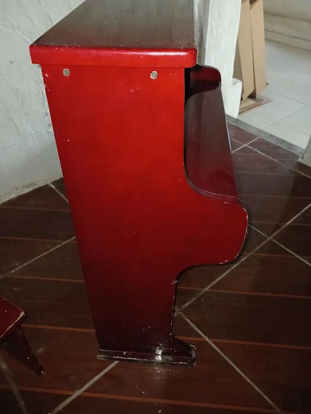 Piano infantil de madeira com banqueta - Artigos infantis - Linda Vista,  Contagem 1256893375