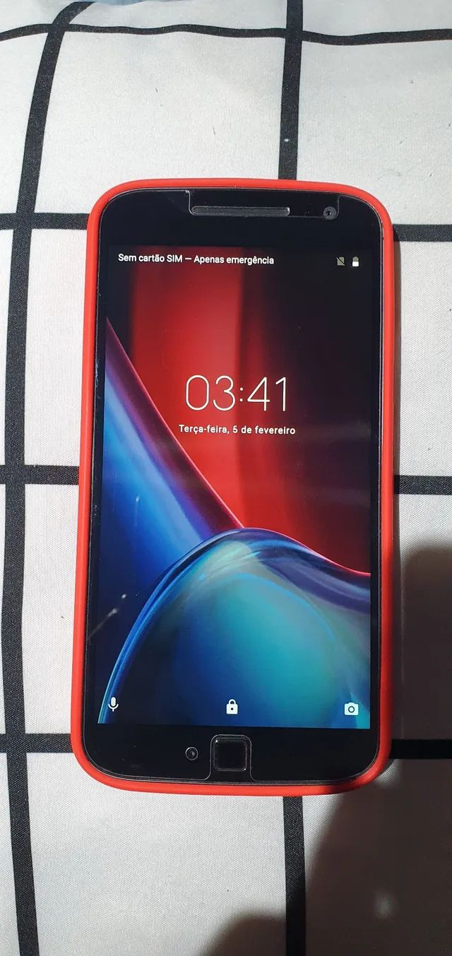 Motorola Moto G4 Plus 32GB Vermelho