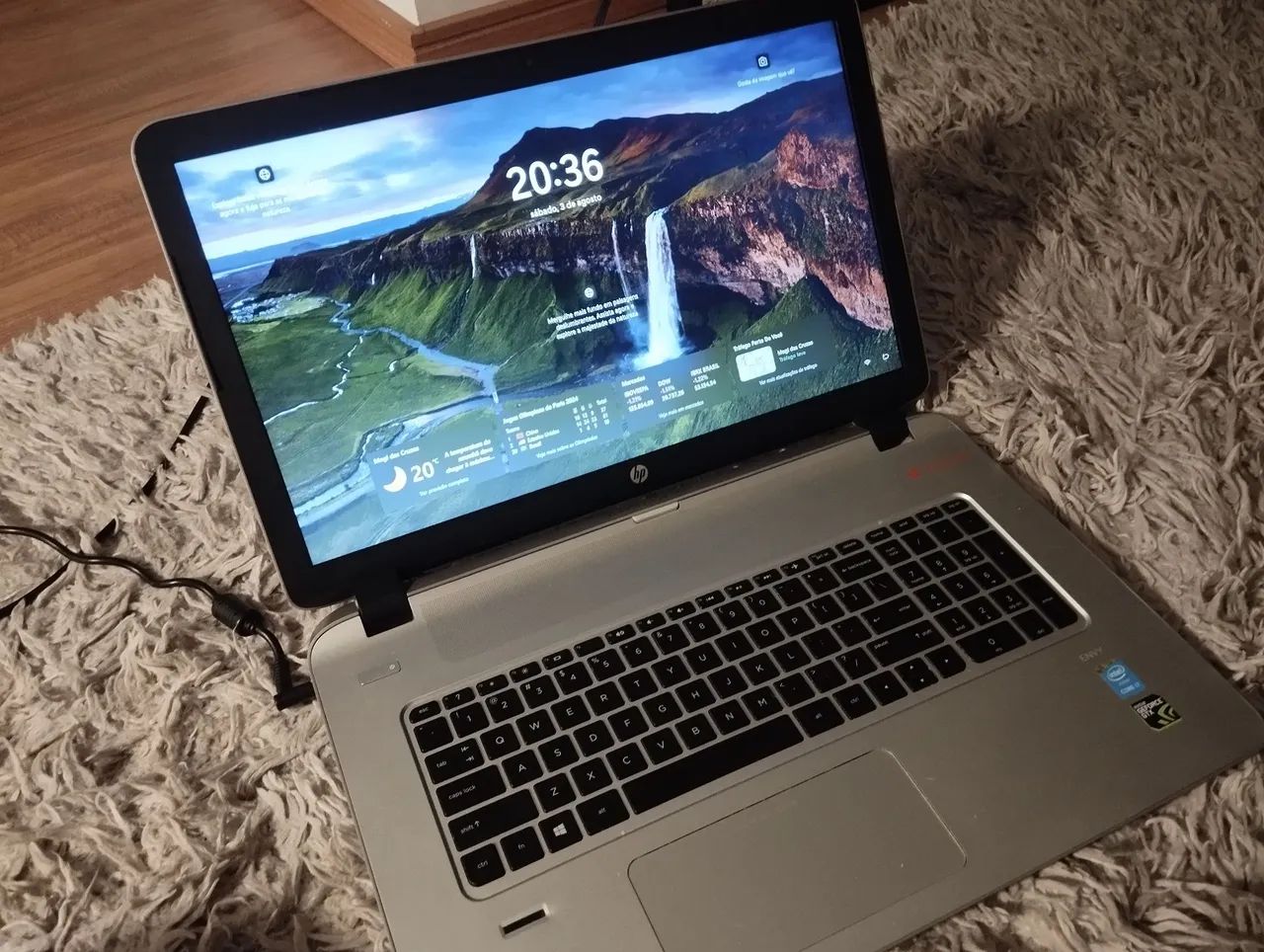 HP Envy 17" 1TB HD Intel i7 - Foto 3