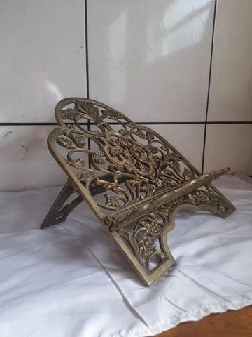 Porta bíblias antigo em bronze