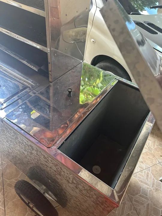 Carrinho de lanches em aço inox