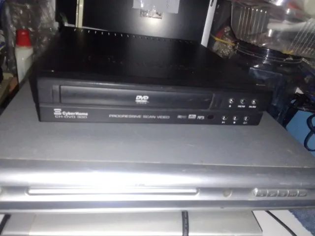 2 dvd um le so cd outro da erro gradiente d202 e cyberch 300