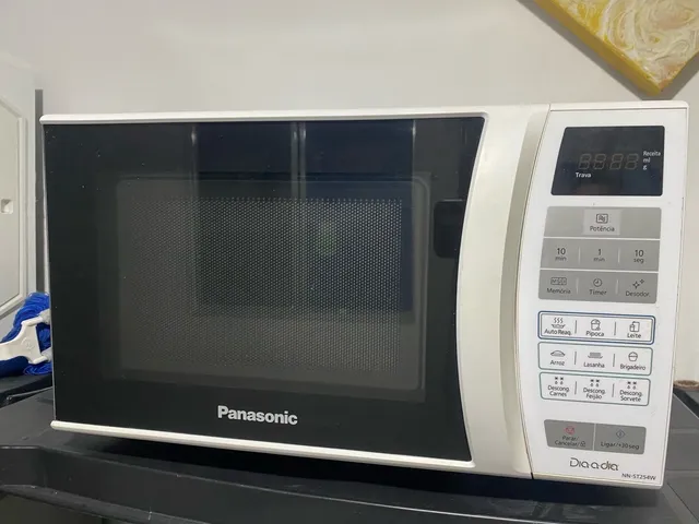 Micro-ondas Panasonic 18L