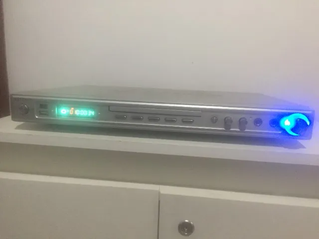 Aparelho de DVD e Home Theather Aistar A-5702 , lindíssimo !!!